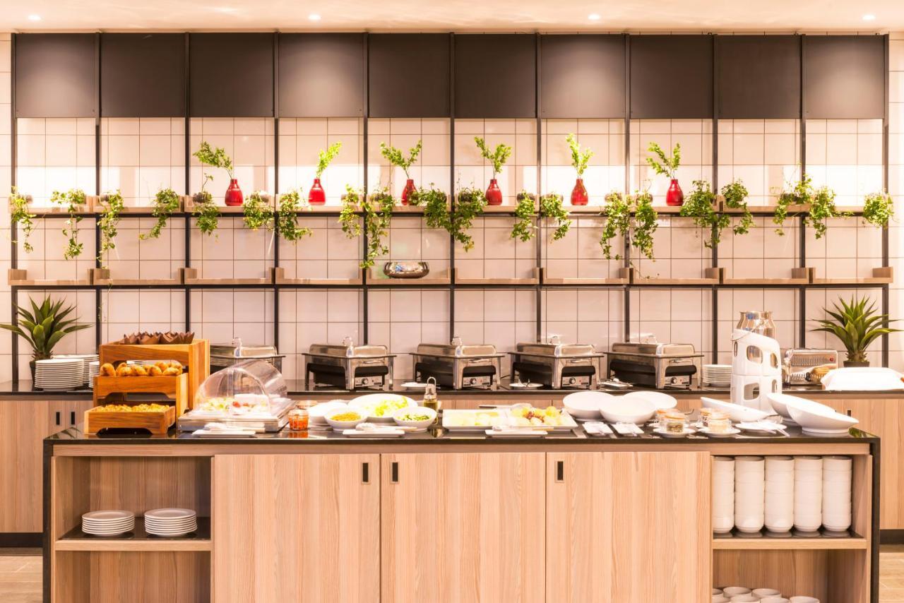 Onomo Hotel Дърбан Екстериор снимка